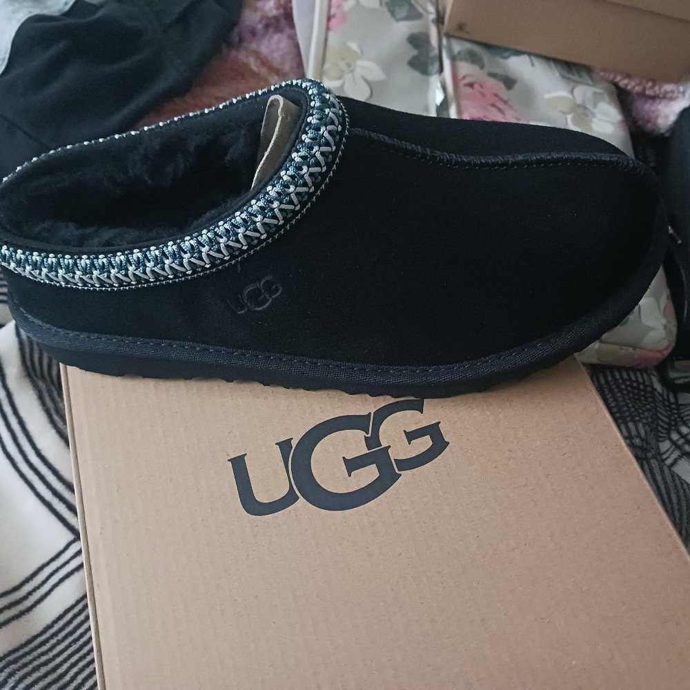 UGG "Tasman" slipper slides